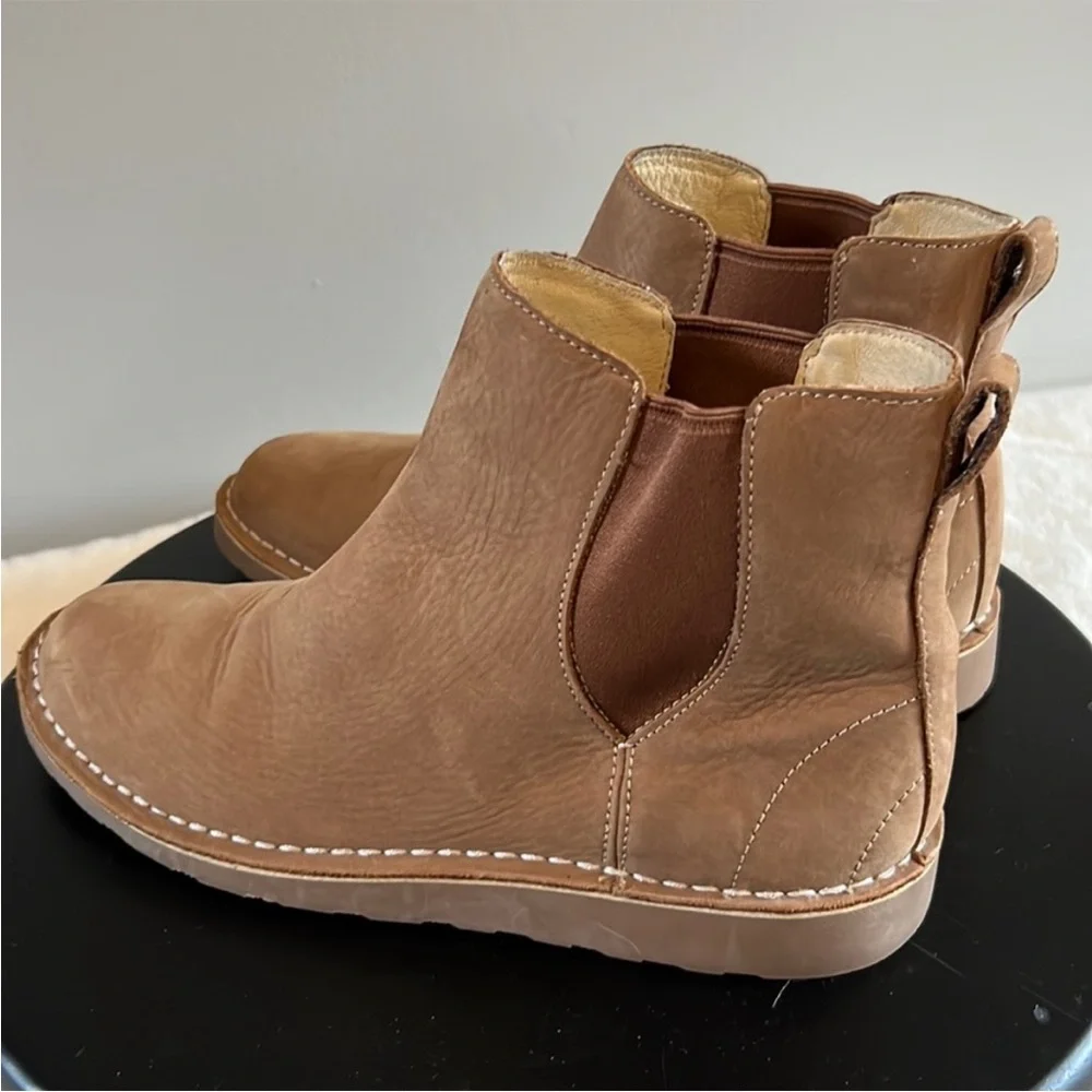 LL bean Chelsea Boots EUC - Picture 6 of 16